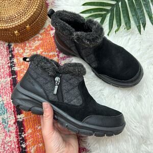 Sketchers Gray Black Faux Fur Quilted Winter Ankle Boots Booties 6.5 Leather